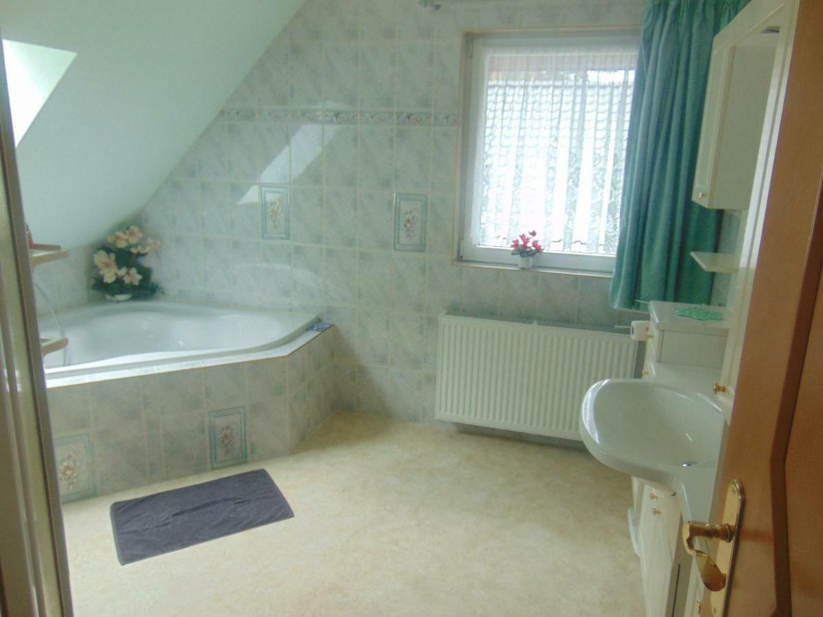 Ferienhaus Emmelie 코니그스부슈터하우젠 외부 사진
